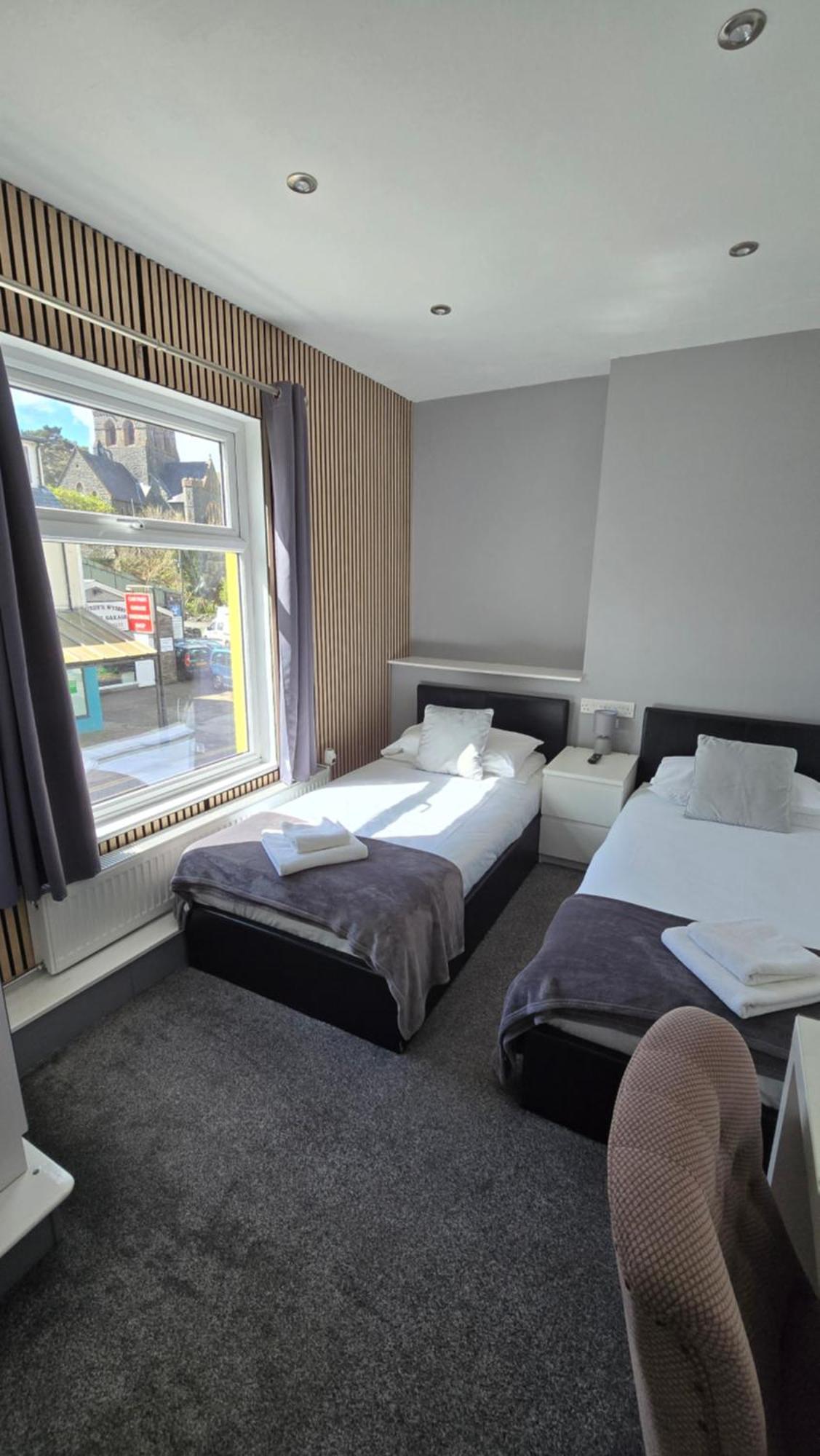 Y Gwynedd Inn Llanberis Bagian luar foto
